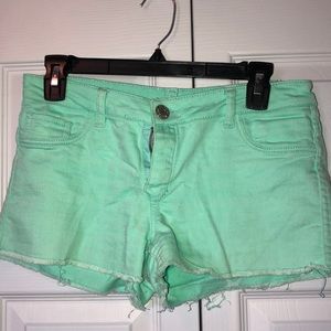 Reversible jean shorts